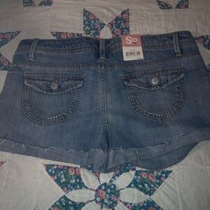 women’s sz 13 SO NWT jean shorts